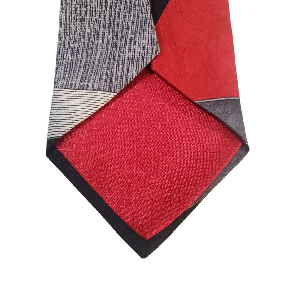 Zionetti Mens Tie Necktie Designer‎ Luxury Black Gray Red Geometric Italian Silk